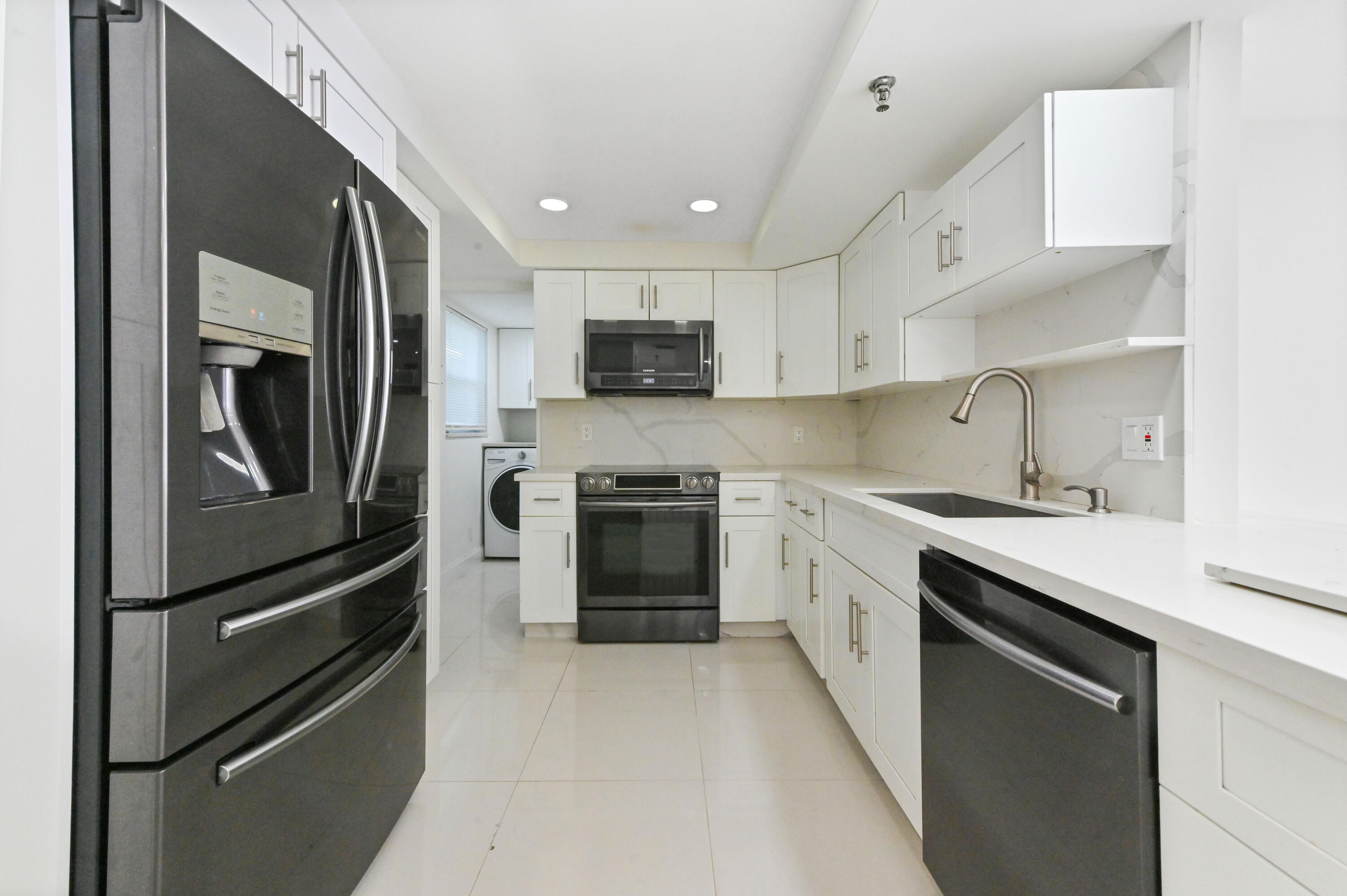 198 Northwest 67th Street, Unit 302 Boca Raton, FL 33487 - Photo 2 of 32 12 Kitchen 04