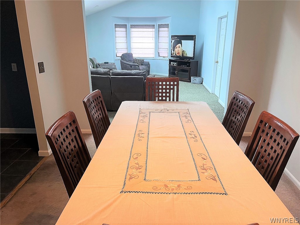 19 Greentree Road Tonawanda Town, NY 14150 - Photo 16 of 32