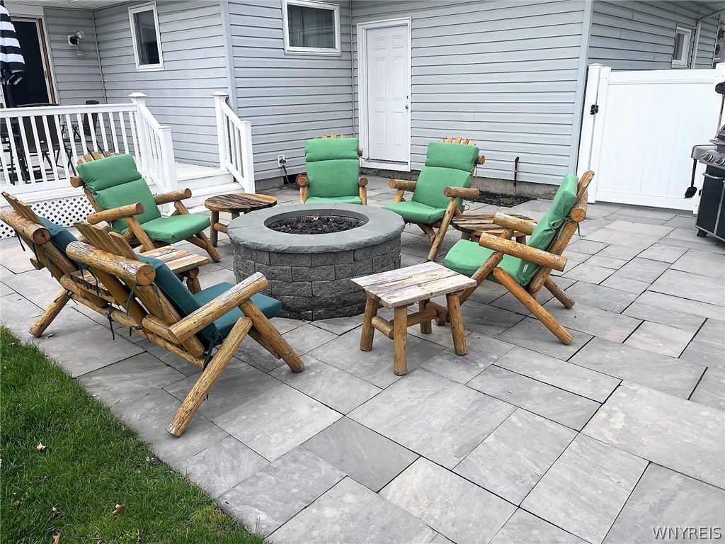 19 Greentree Road Tonawanda Town, NY 14150 - Photo 26 of 32