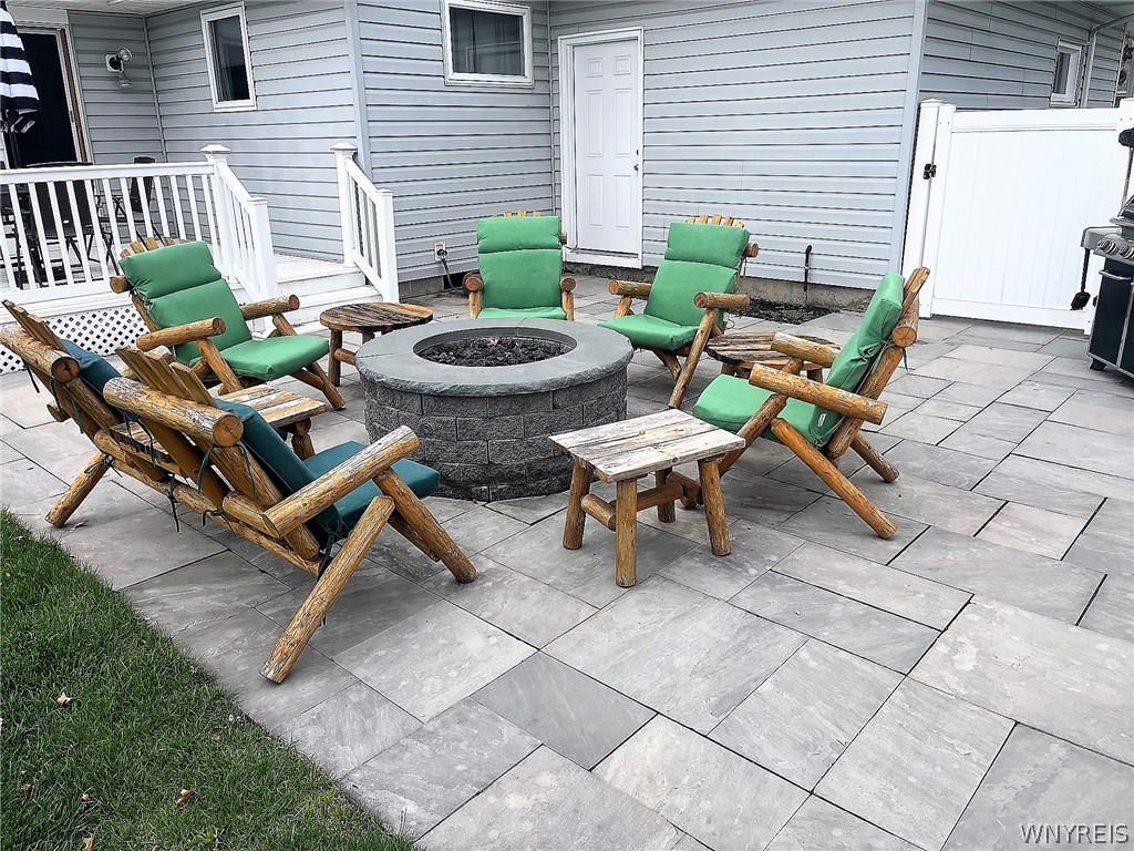 19 Greentree Road Tonawanda Town, NY 14150 - Photo 27 of 32