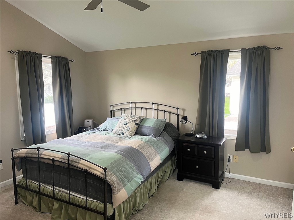 19 Greentree Road Tonawanda Town, NY 14150 - Photo 8 of 32