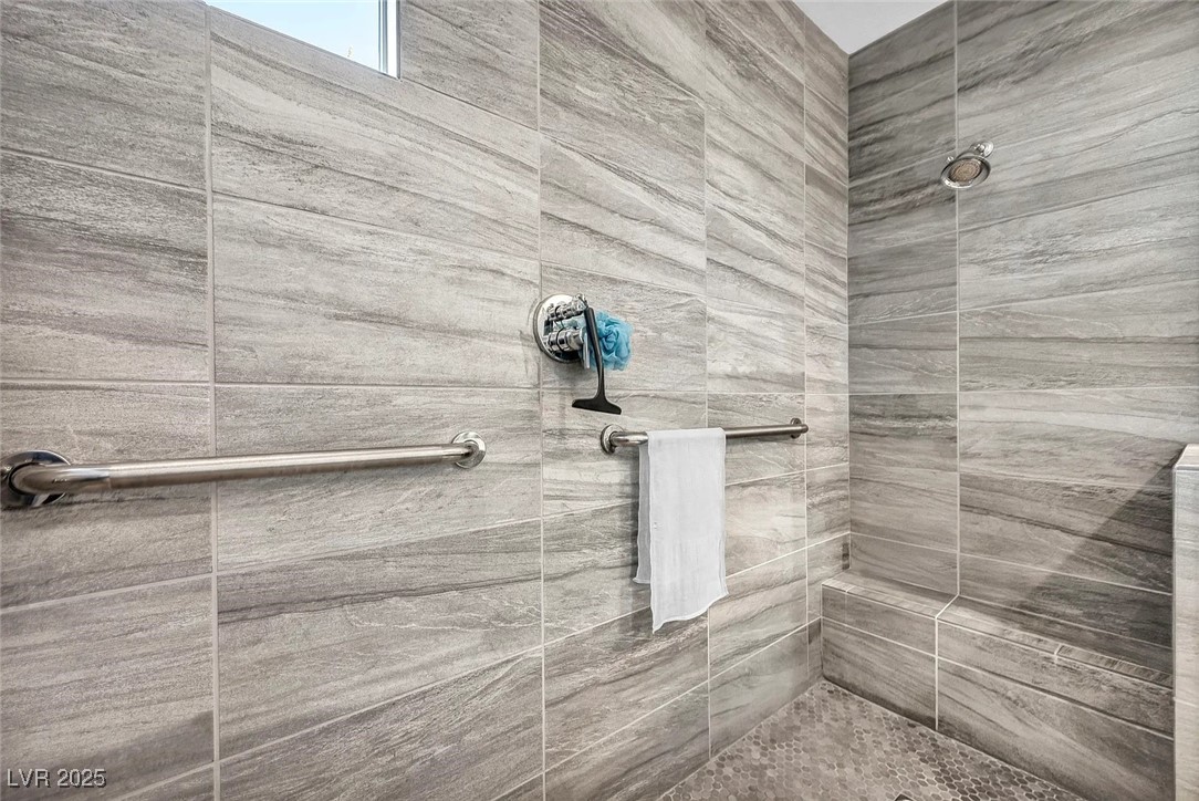 1012 East Sunset Road Henderson, NV 89011 - Photo 3 of 32
