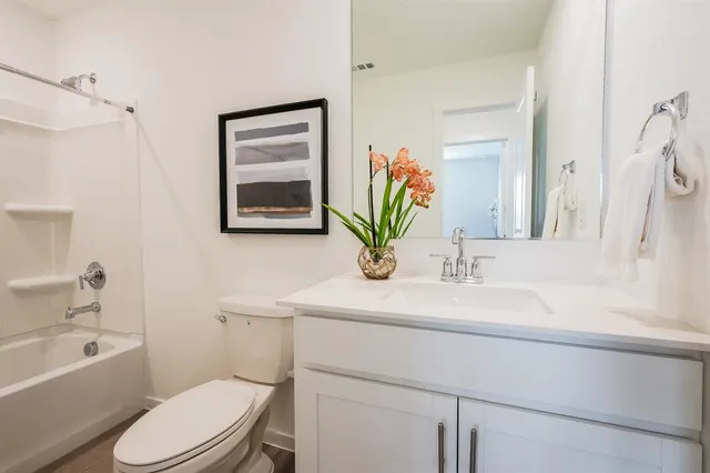 $2,199 | 2732 Ctr Crk Lane, Fort Worth, TX 76108