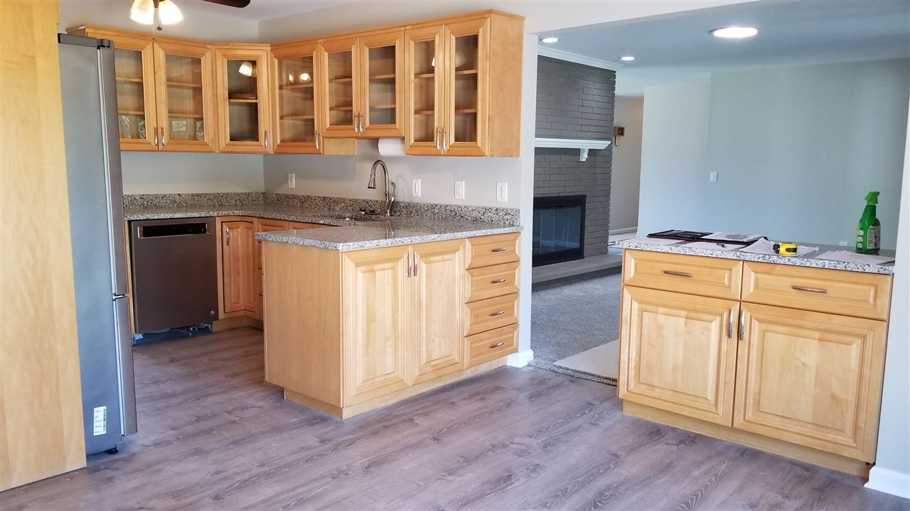 12376 Miller Road Lennon, MI 48449 - Photo 9 of 18 Dining Room to Family Room