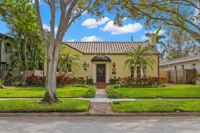 $1,435,000 | 646 16th Avenue Northeast, St. Petersburg, FL 33704
