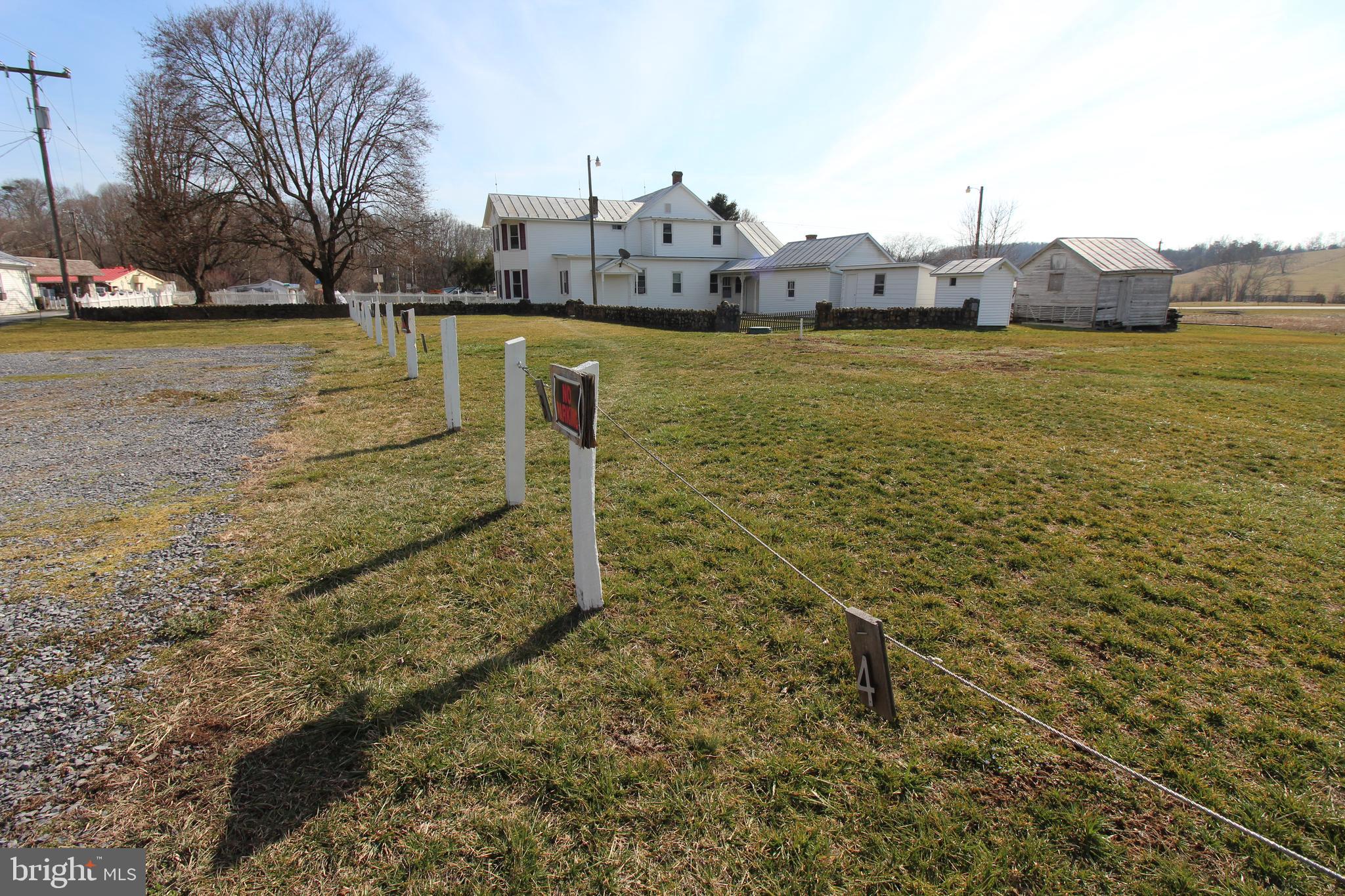 18947 Senedo Road, Unit 4 Edinburg, VA 22824 - Photo 13 of 15 Assigned parking