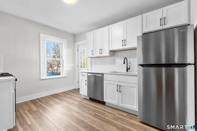 $549,900 | 246 Judson Place, Bridgeport, CT 06610