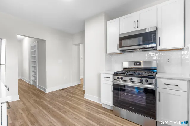 $549,900 | 246 Judson Place, Bridgeport, CT 06610