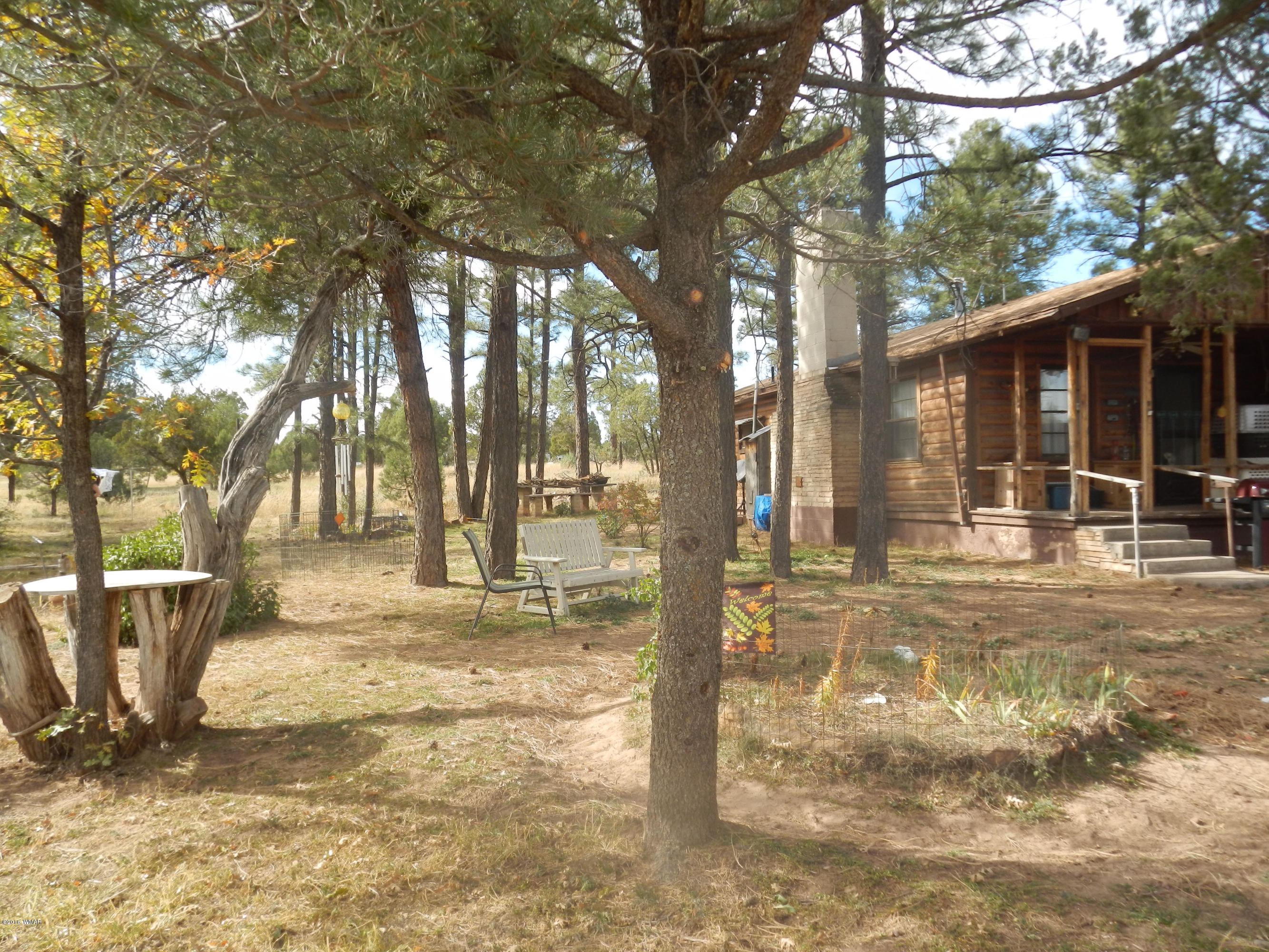 6922 Aces High Road, Unit B Show Low, AZ 85901 - Photo 3 of 17 Gallery Image 3