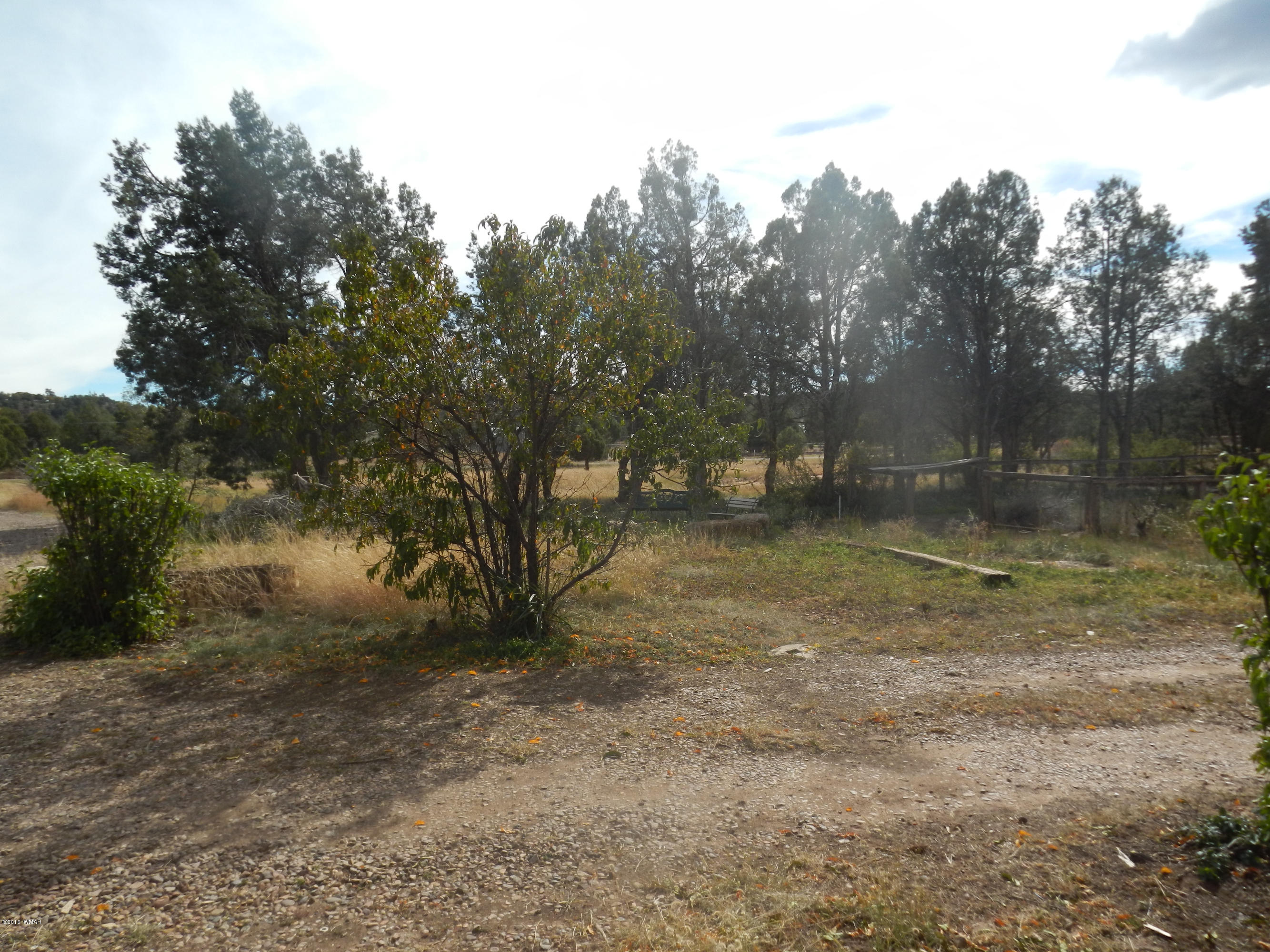 6922 Aces High Road, Unit B Show Low, AZ 85901 - Photo 4 of 17 Gallery Image 4