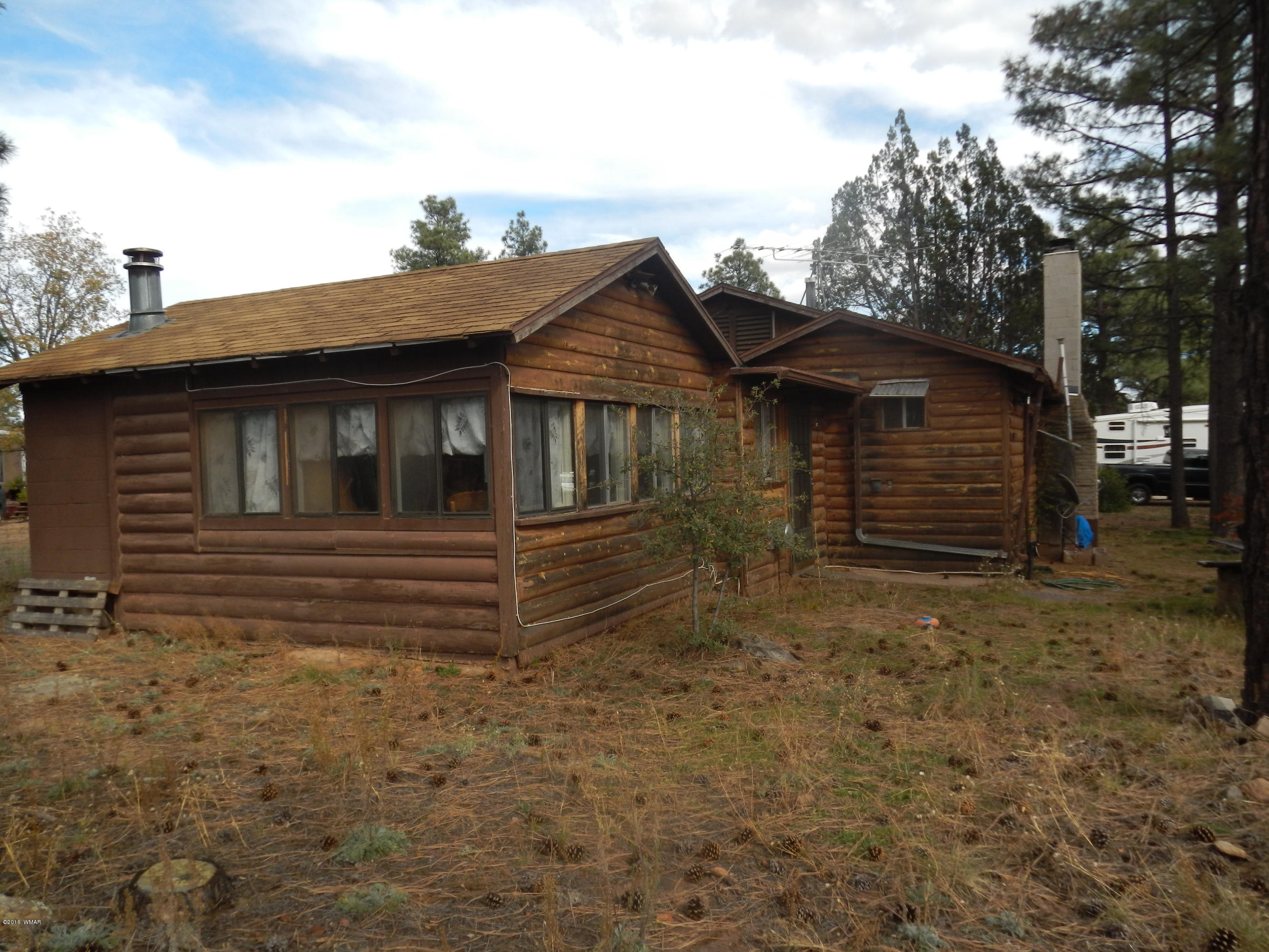 6922 Aces High Road, Unit B Show Low, AZ 85901 - Photo 10 of 17 Gallery Image 10