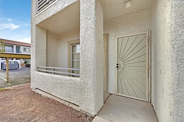 $184,000 | 3318 North Decatur Boulevard, Unit 1089, Las Vegas, NV 89130