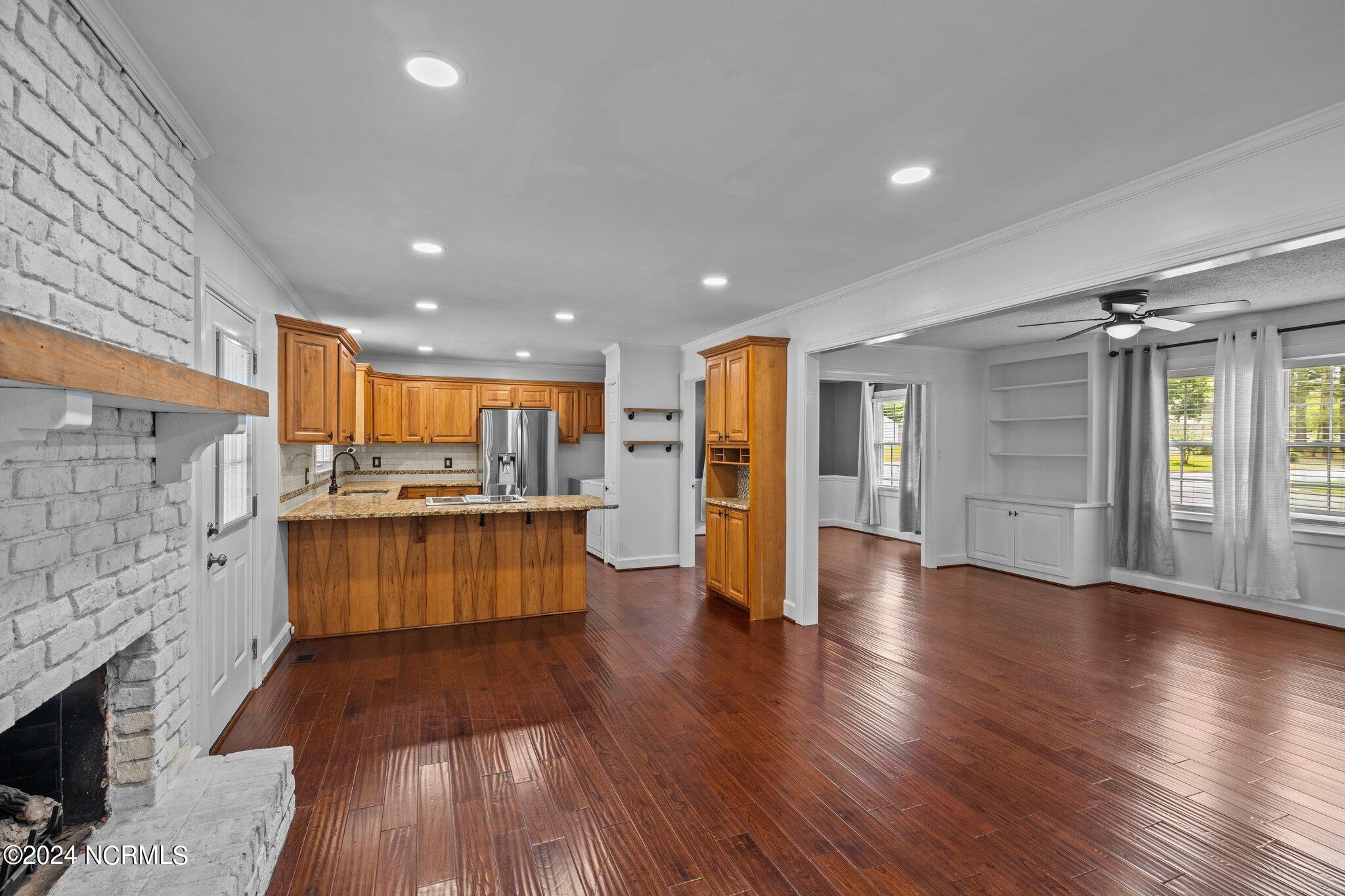 2700 Buckingham Road Northwest Wilson, NC 27896 - Photo 8 of 26 21-web-or-mls-BLS_0012 (1)