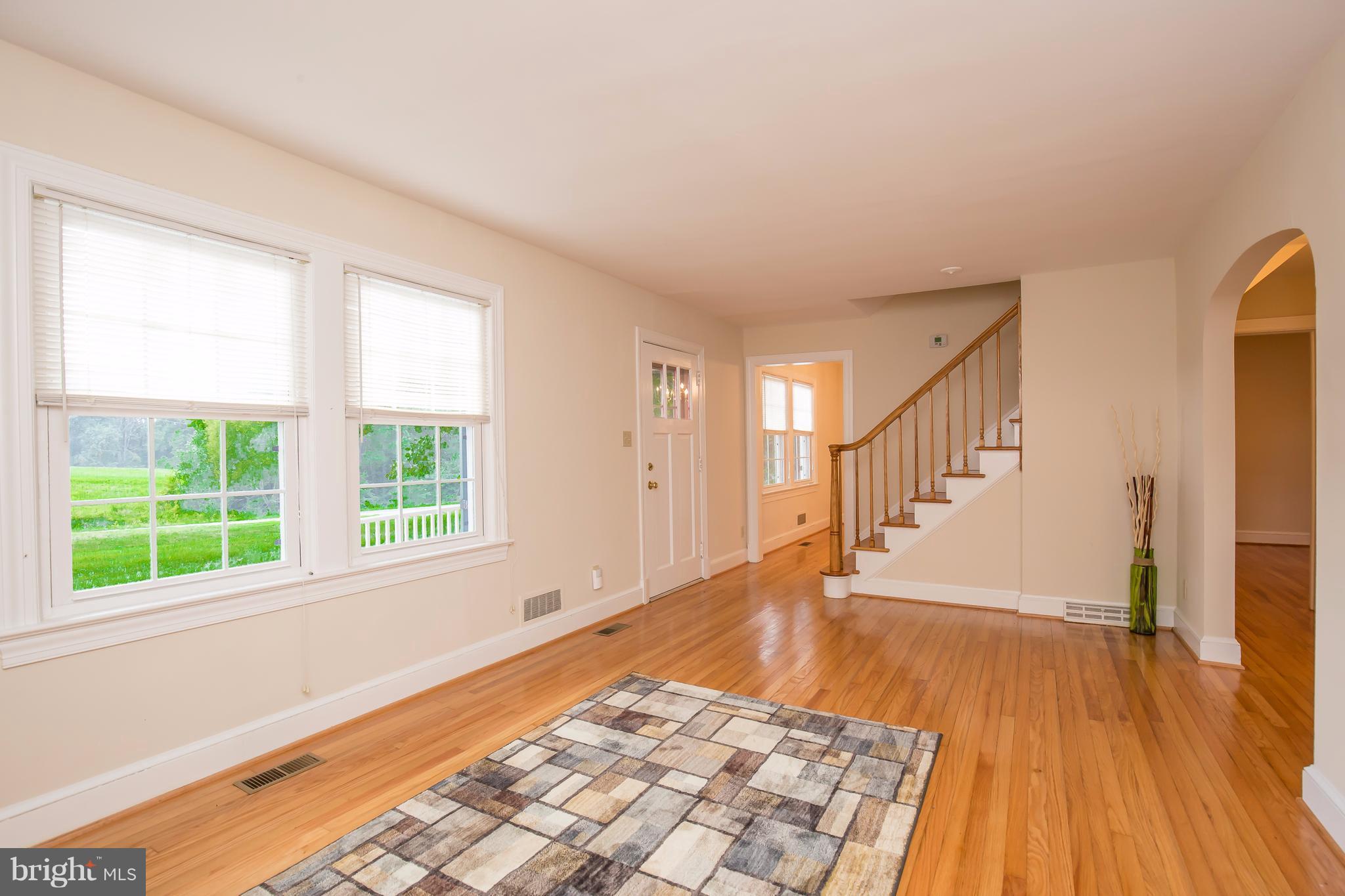 8501 Brock Road Spotsylvania, VA 22553 - Photo 7 of 22 Living Room