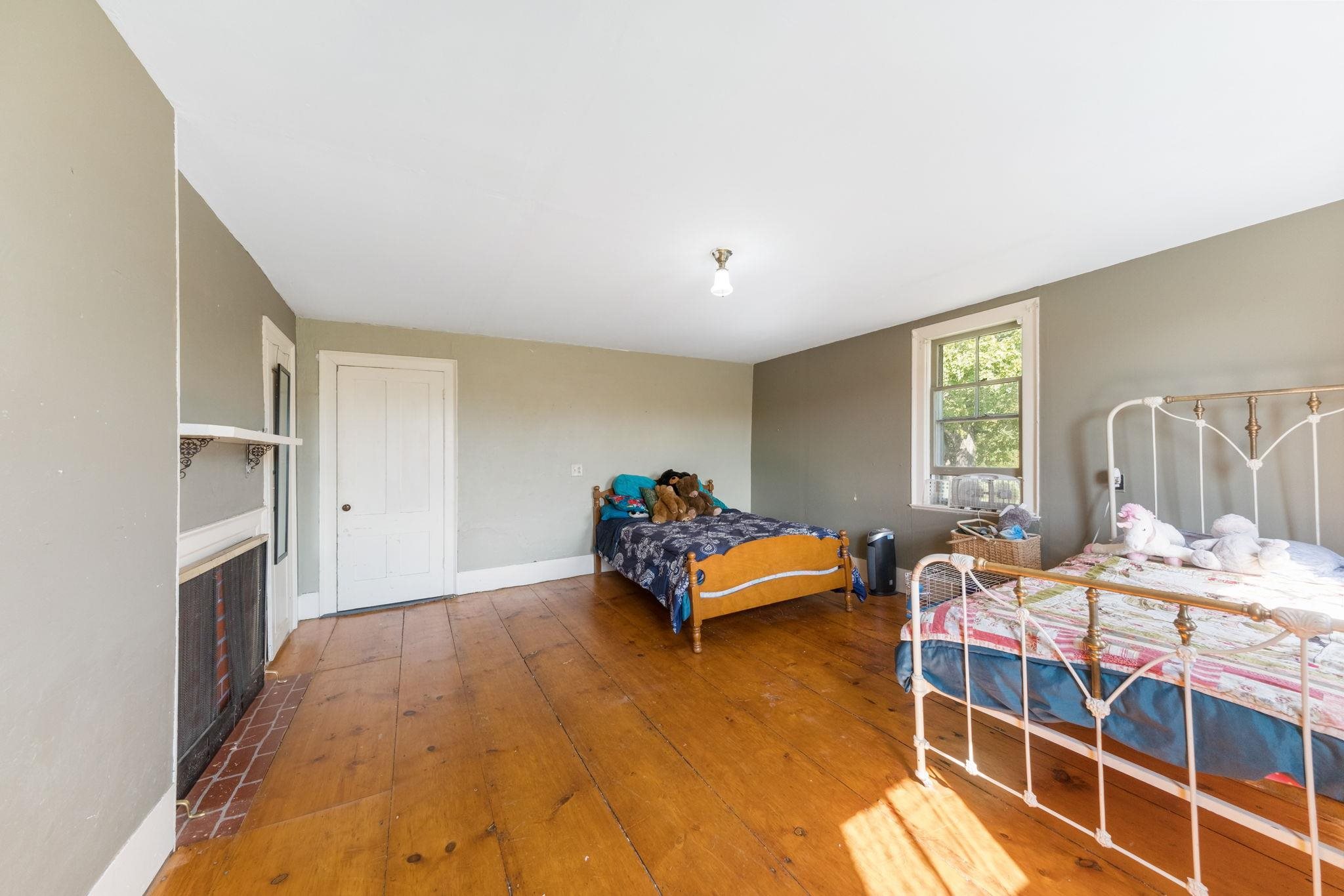 15 Middle Road Tuftonboro, NH 03894 - Photo 22 of 39