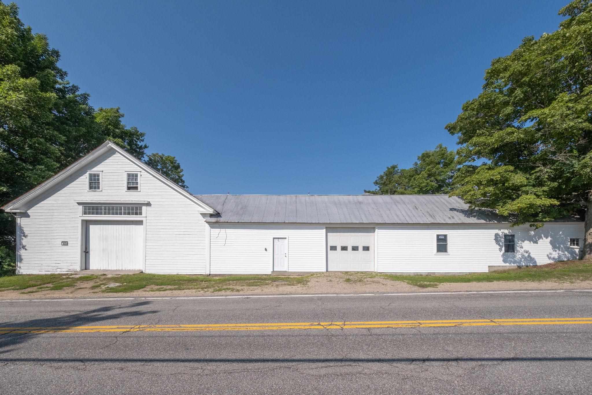 15 Middle Road Tuftonboro, NH 03894 - Photo 4 of 39
