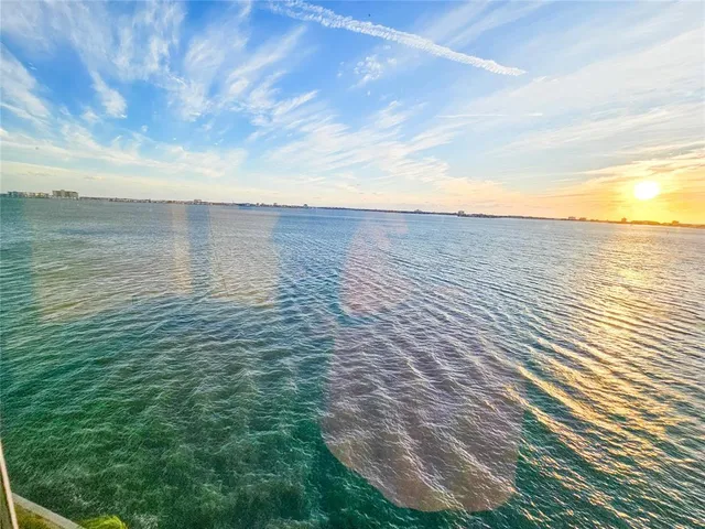 $249,000 | 5980 Shore Boulevard South, Unit 904, Gulfport, FL 33707