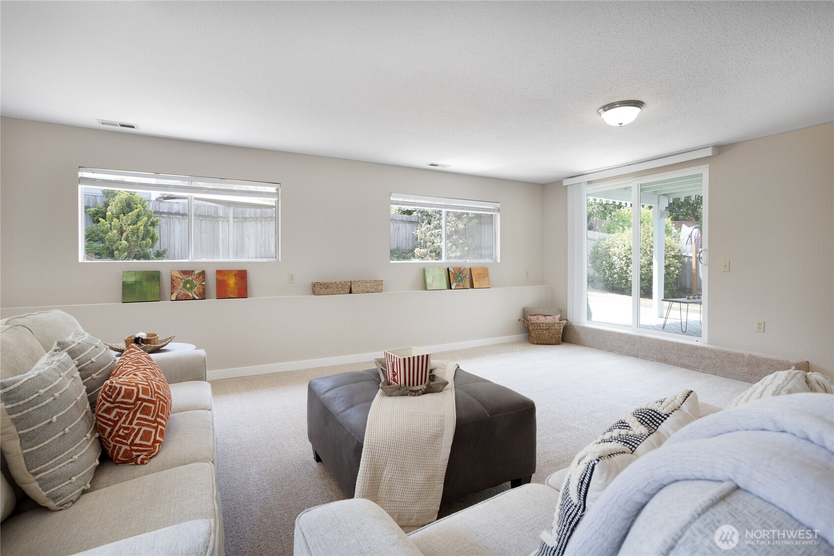 2044 Southeast 8th Place Renton, WA 98057 - Photo 26 of 39