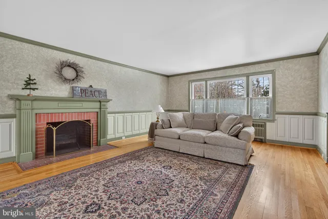 $535,000 | 1111 Locust Street, Columbia, PA 17512