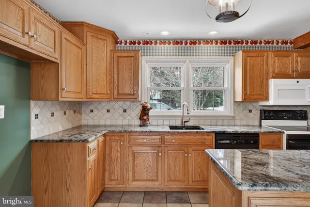 $535,000 | 1111 Locust Street, Columbia, PA 17512