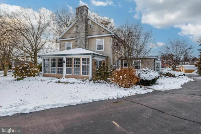 $535,000 | 1111 Locust Street, Columbia, PA 17512