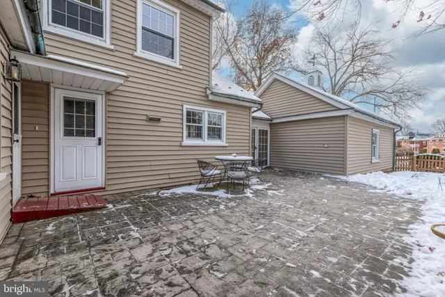 $535,000 | 1111 Locust Street, Columbia, PA 17512