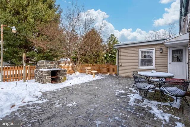 $535,000 | 1111 Locust Street, Columbia, PA 17512