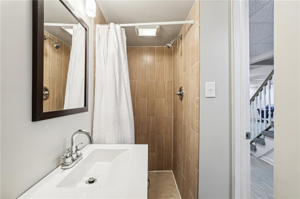 1306 Cook School Road Bridgeville, PA 15017 - Photo 29 of 42 Gallery Image 29