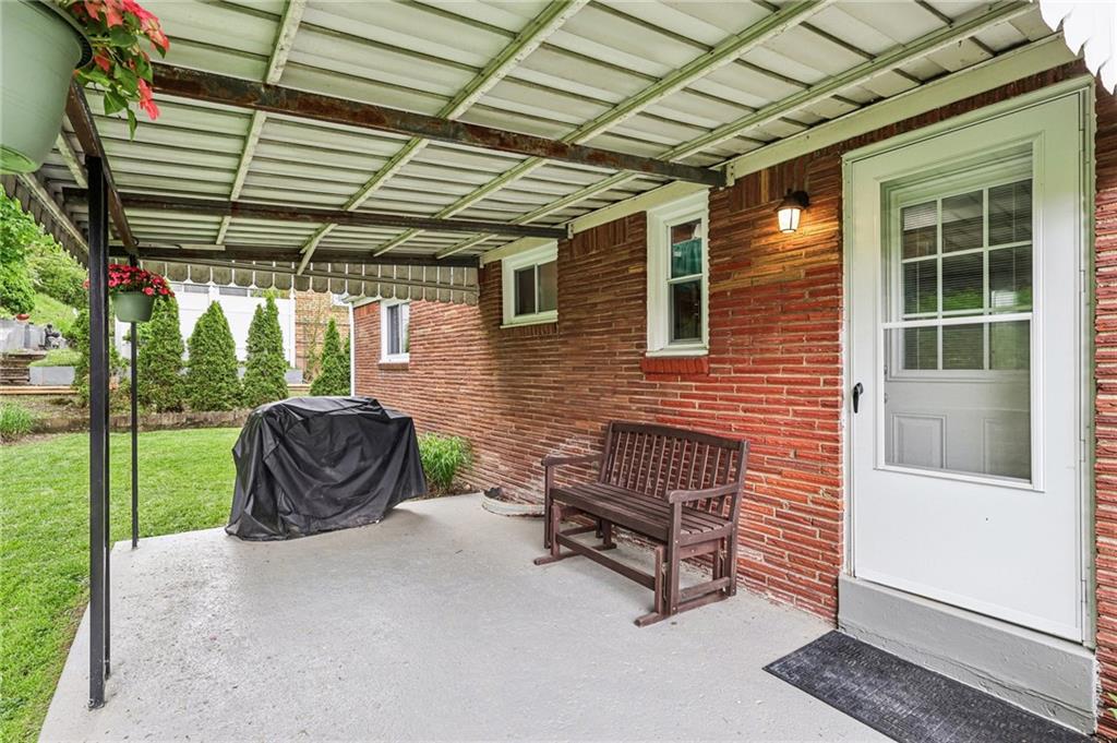 1306 Cook School Road Bridgeville, PA 15017 - Photo 34 of 42 Gallery Image 34