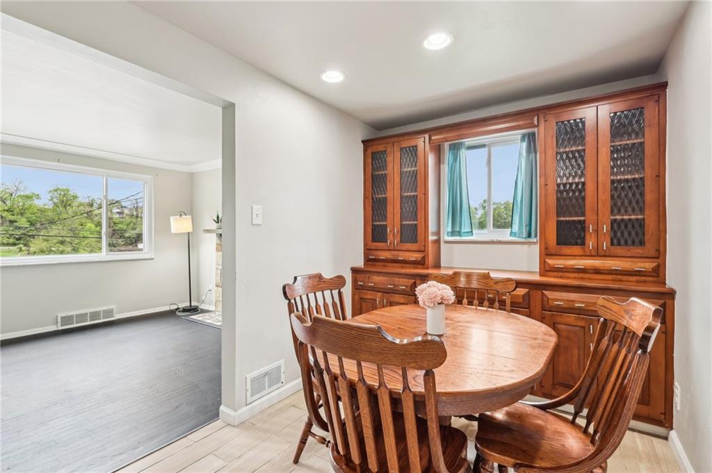 1306 Cook School Road Bridgeville, PA 15017 - Photo 8 of 42 Gallery Image 8