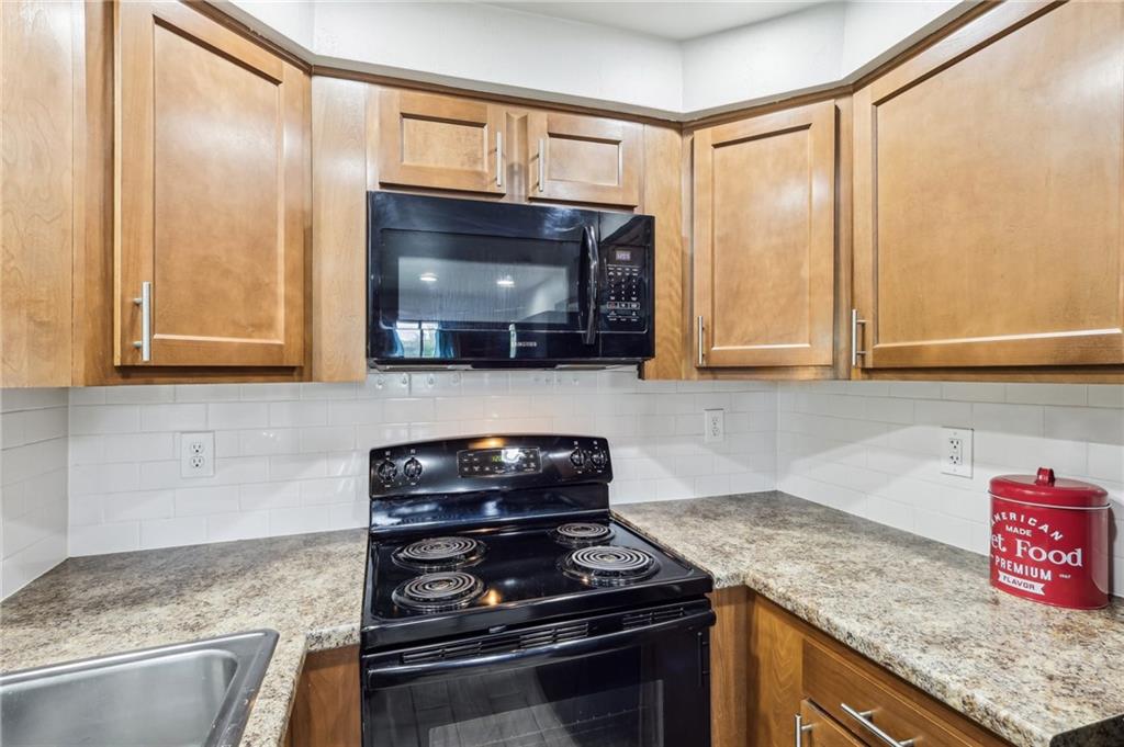 1306 Cook School Road Bridgeville, PA 15017 - Photo 10 of 42 Gallery Image 10