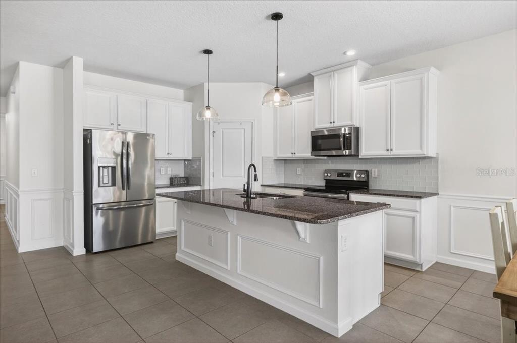 8717 Corkscrew Crossing Parrish, FL 34219 - Photo 15 of 56