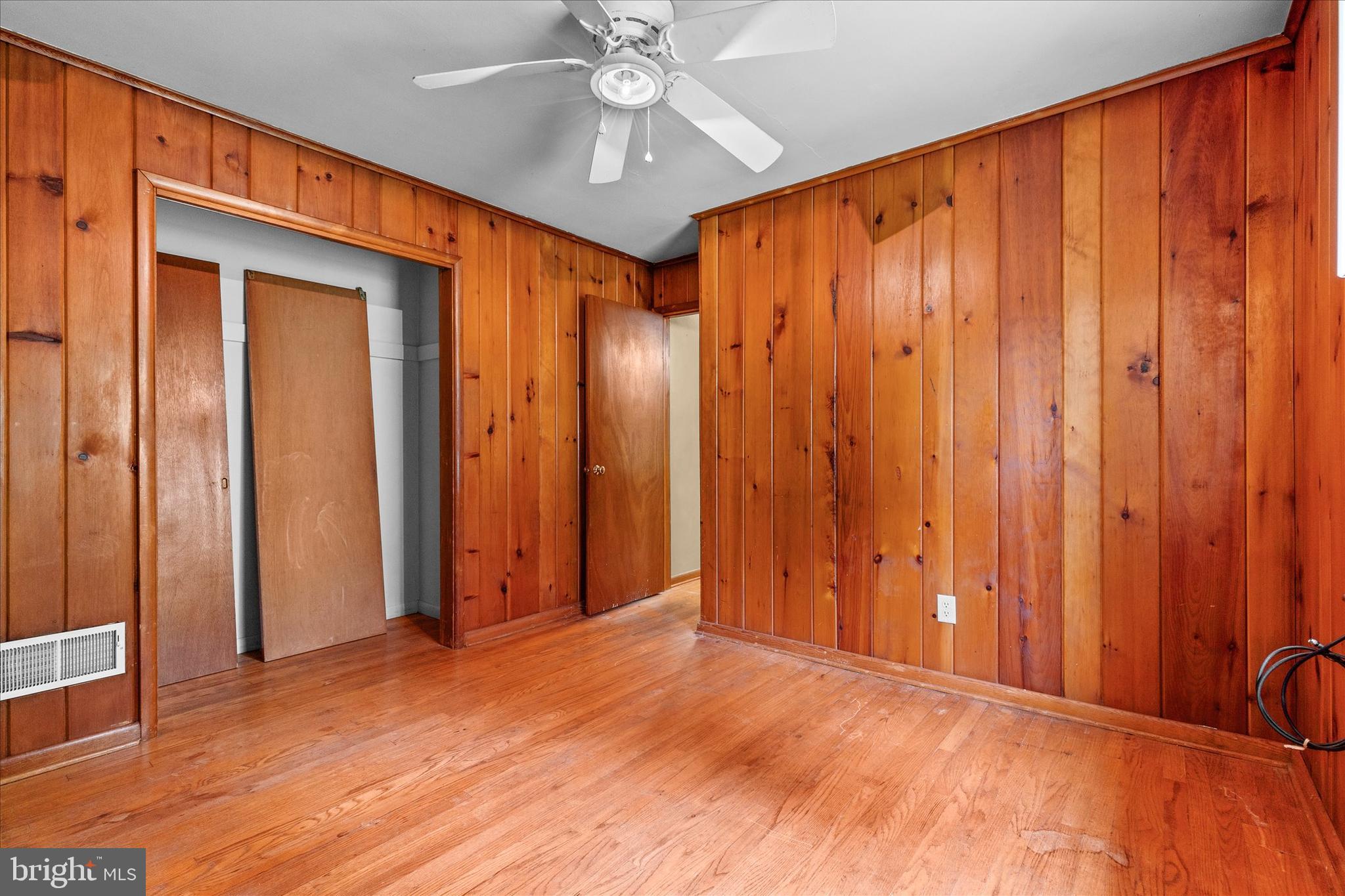 3415 East Market Street York, PA 17402 - Photo 14 of 45 BR #3 with hardwood flooring & ceiling fan