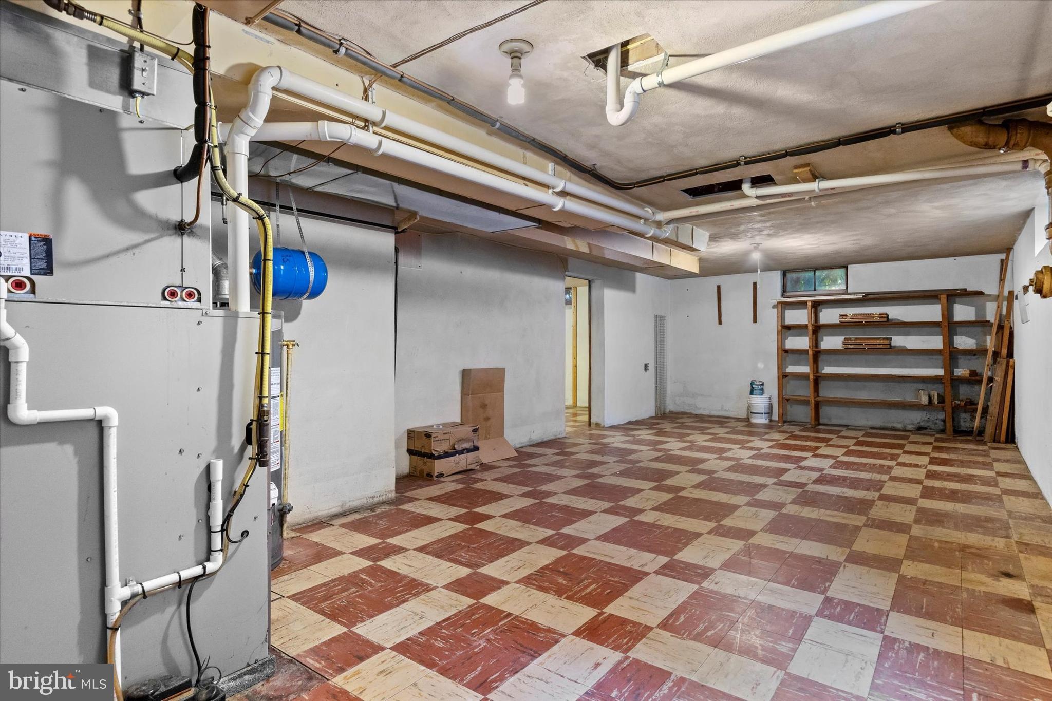 3415 East Market Street York, PA 17402 - Photo 22 of 45 Storage room or workshop