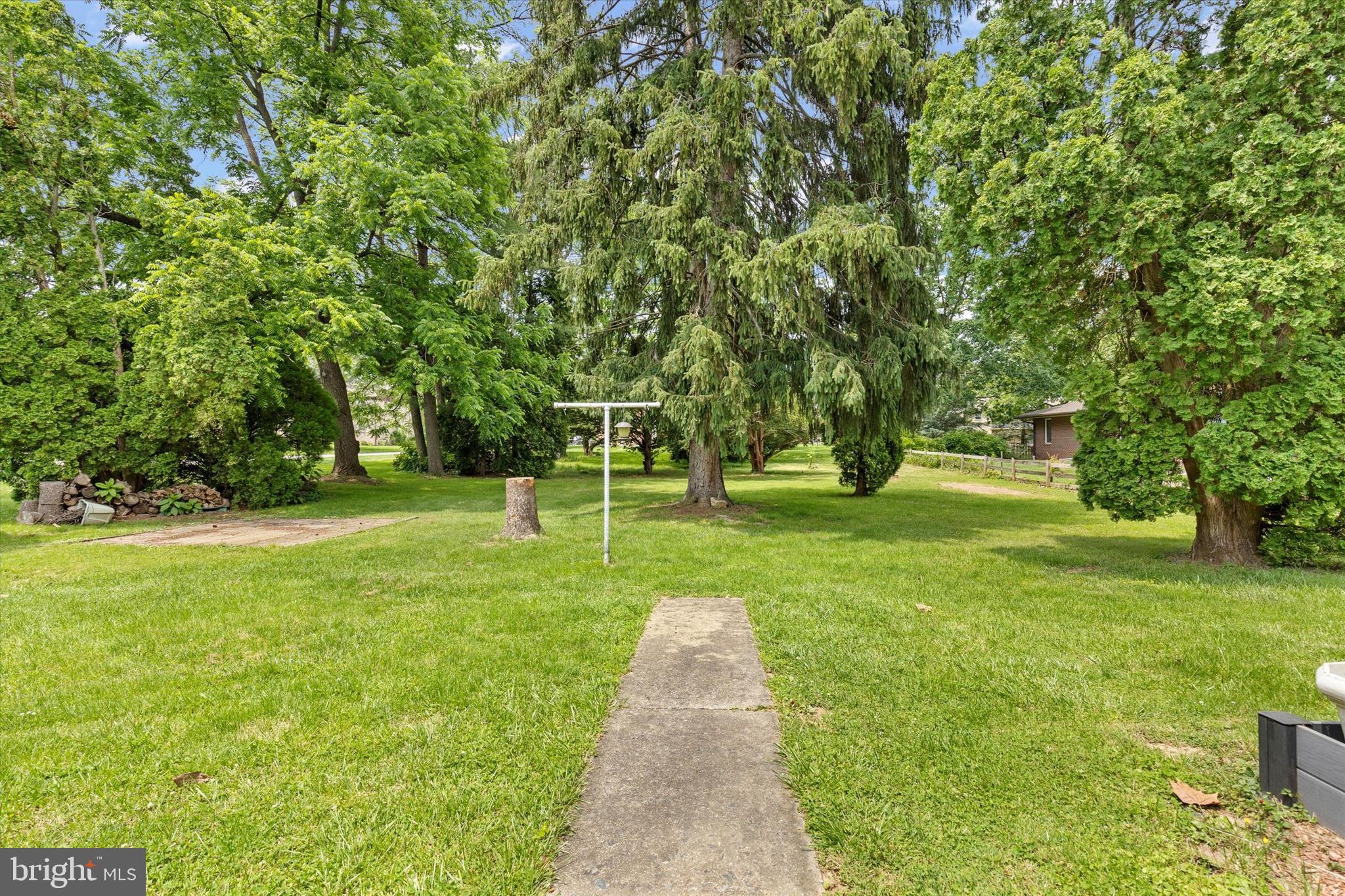 3415 East Market Street York, PA 17402 - Photo 30 of 45 Deep backyard