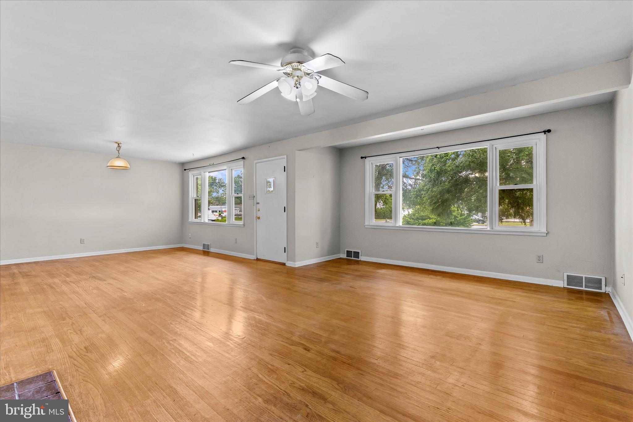 3415 East Market Street York, PA 17402 - Photo 6 of 45 View from living room to dining area