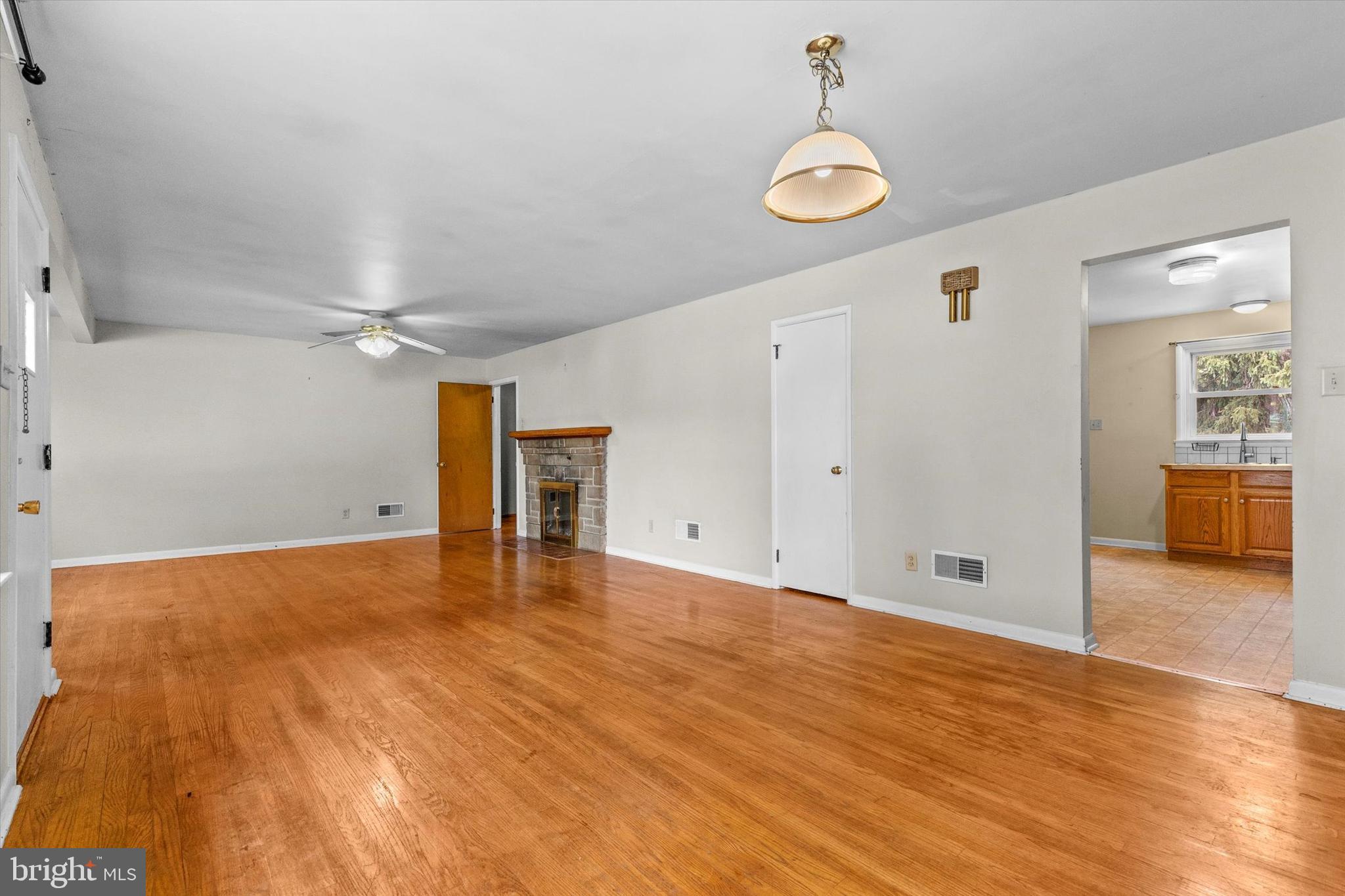 3415 East Market Street York, PA 17402 - Photo 7 of 45 View from dining area to living room