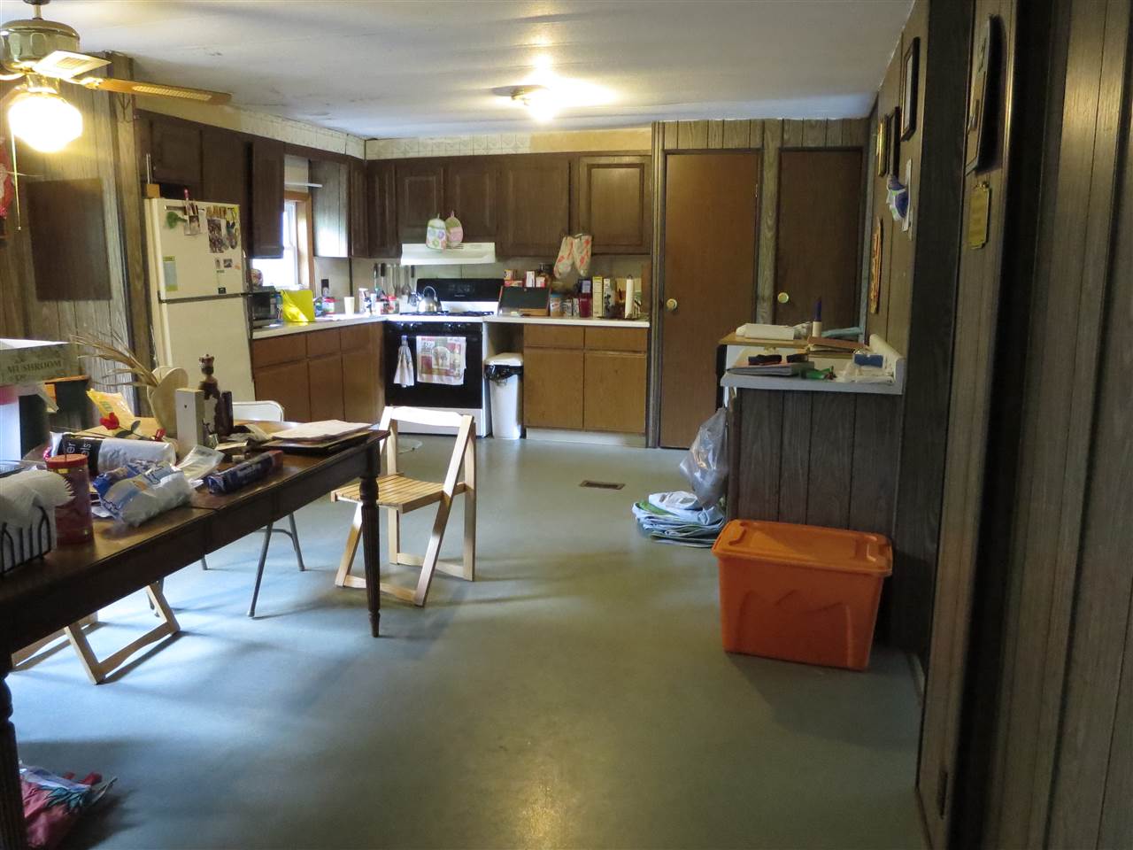 1123 Woodford Road Bennington, VT 05201 - Photo 11 of 18