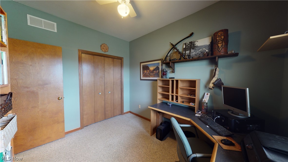 1892 South Meridian Road Youngstown, OH 44511 - Photo 18 of 30 Gallery Image 18
