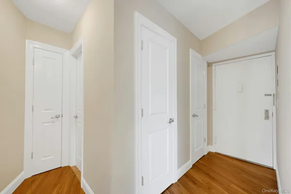 $2,800 | 2 Park Avenue, Unit 1BB, Eastchester, NY 10709