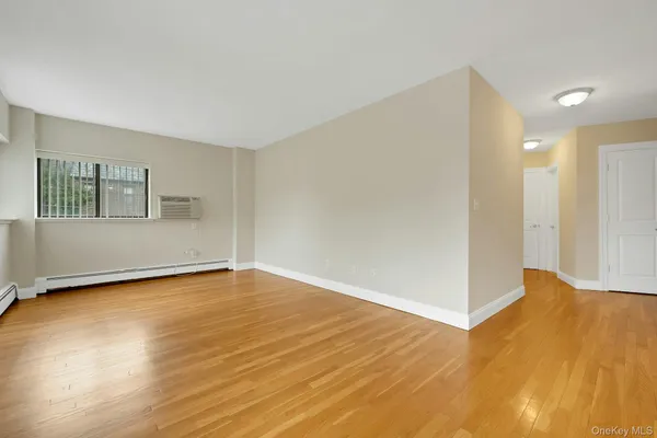 $2,800 | 2 Park Avenue, Unit 1BB, Eastchester, NY 10709