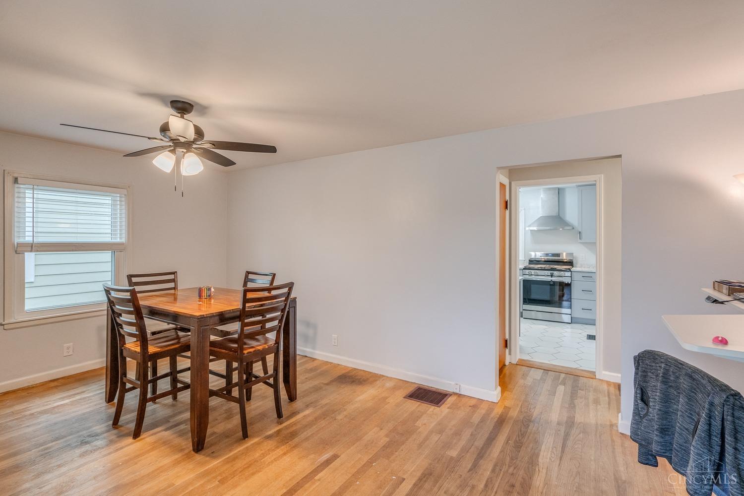3512 River Road Hamilton, OH 45015 - Photo 10 of 48 Gallery Image 10