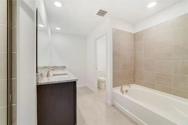 $420,990 | 1674 Greenleaf Wds Cove, Oviedo, FL 32765