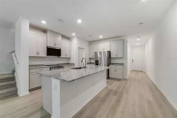 $420,990 | 1674 Greenleaf Wds Cove, Oviedo, FL 32765