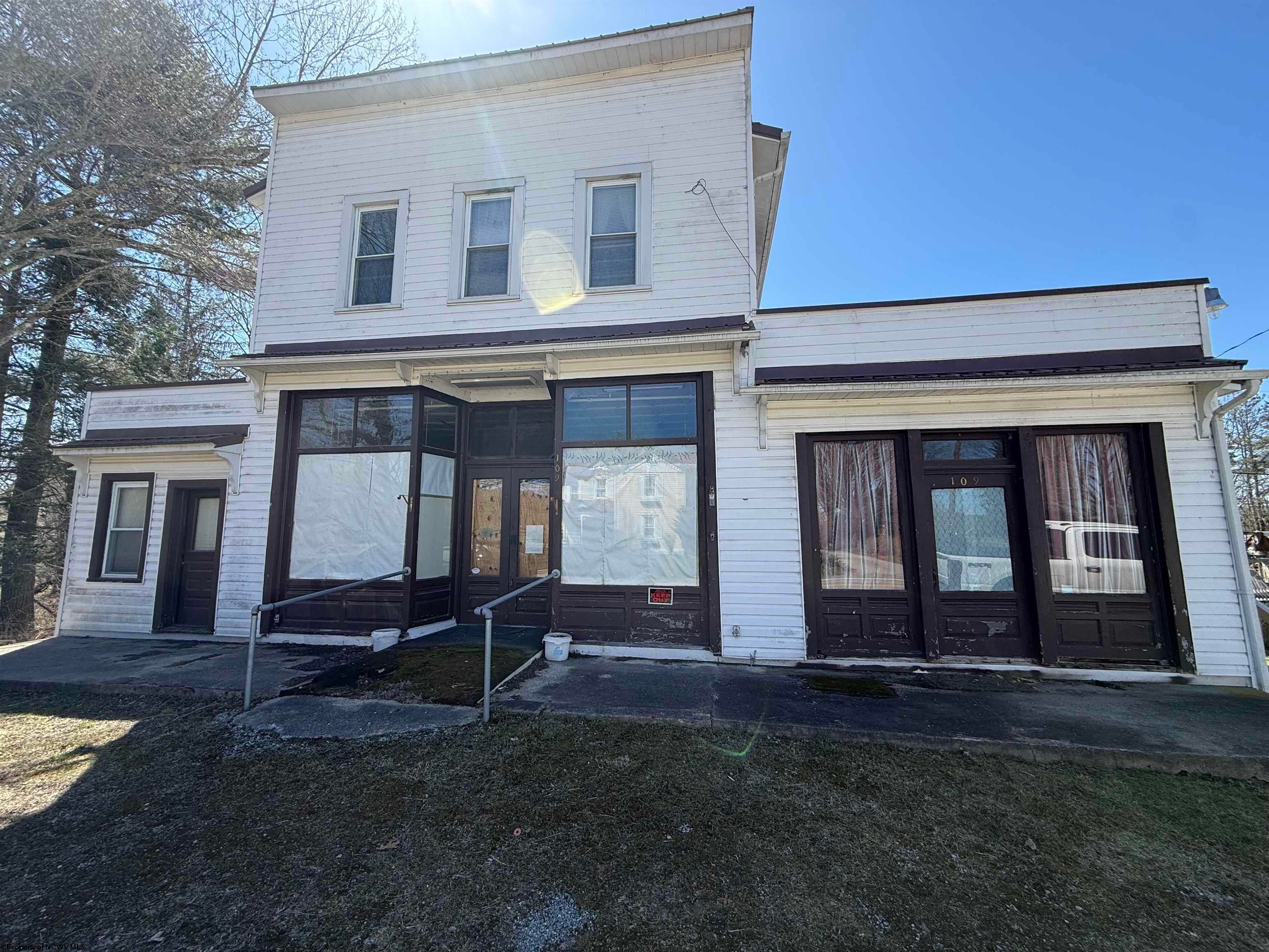 109 Old Route 28 Road Arbovale, WV 24915 - Photo 1 of 37 Gallery Image 1