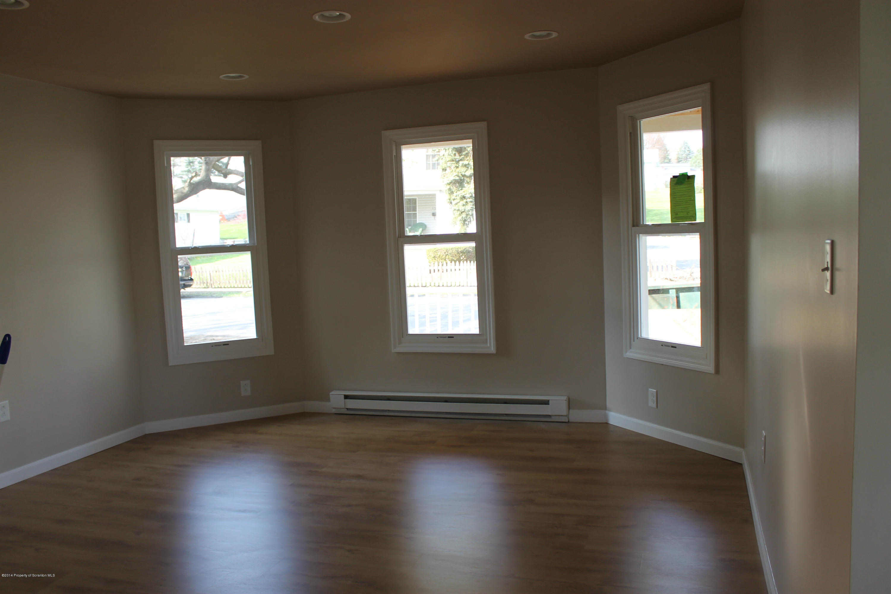 1235-1239 Rundle Street Scranton, PA 18504 - Photo 4 of 13 Gallery Image 4