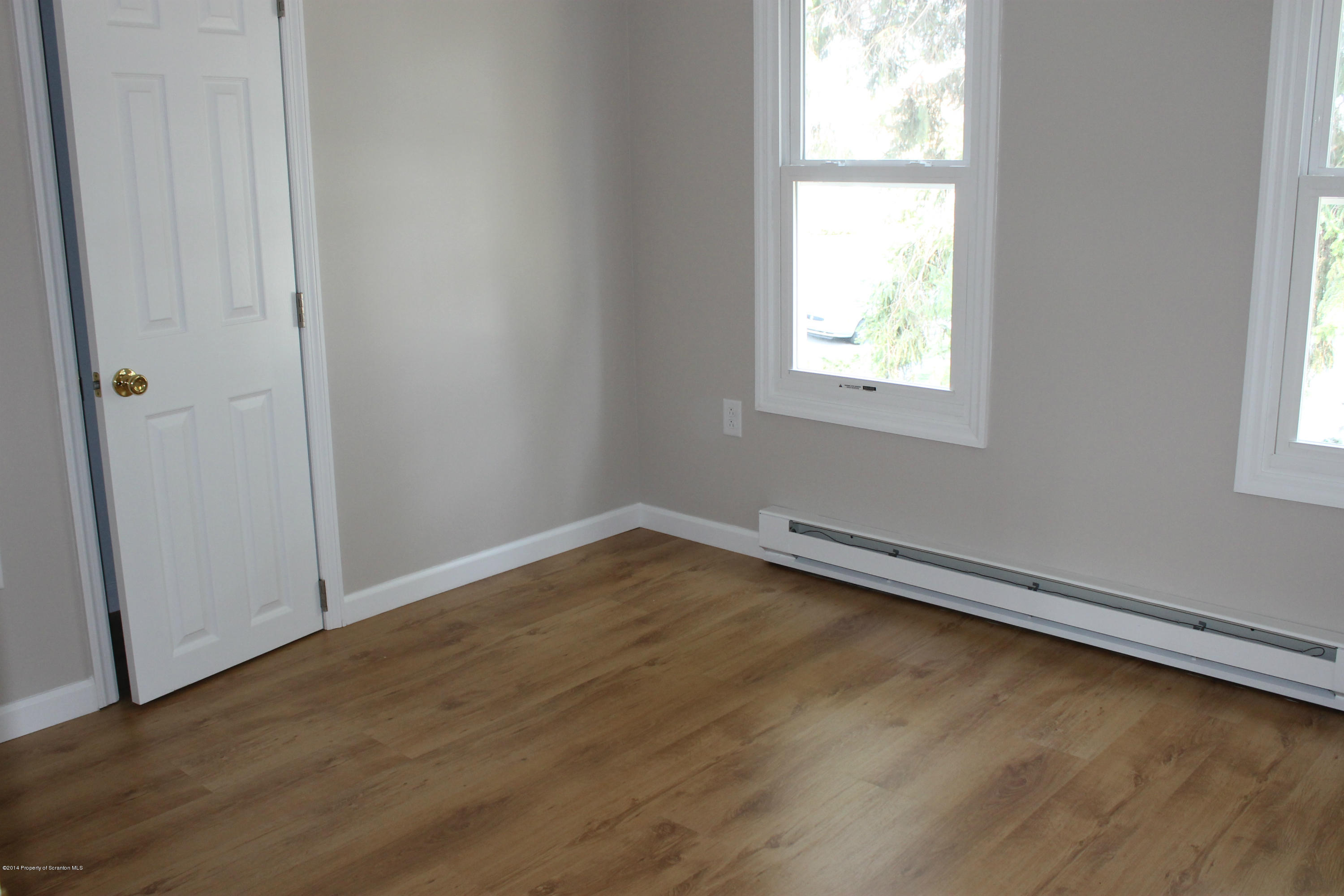 1235-1239 Rundle Street Scranton, PA 18504 - Photo 6 of 13 Gallery Image 6