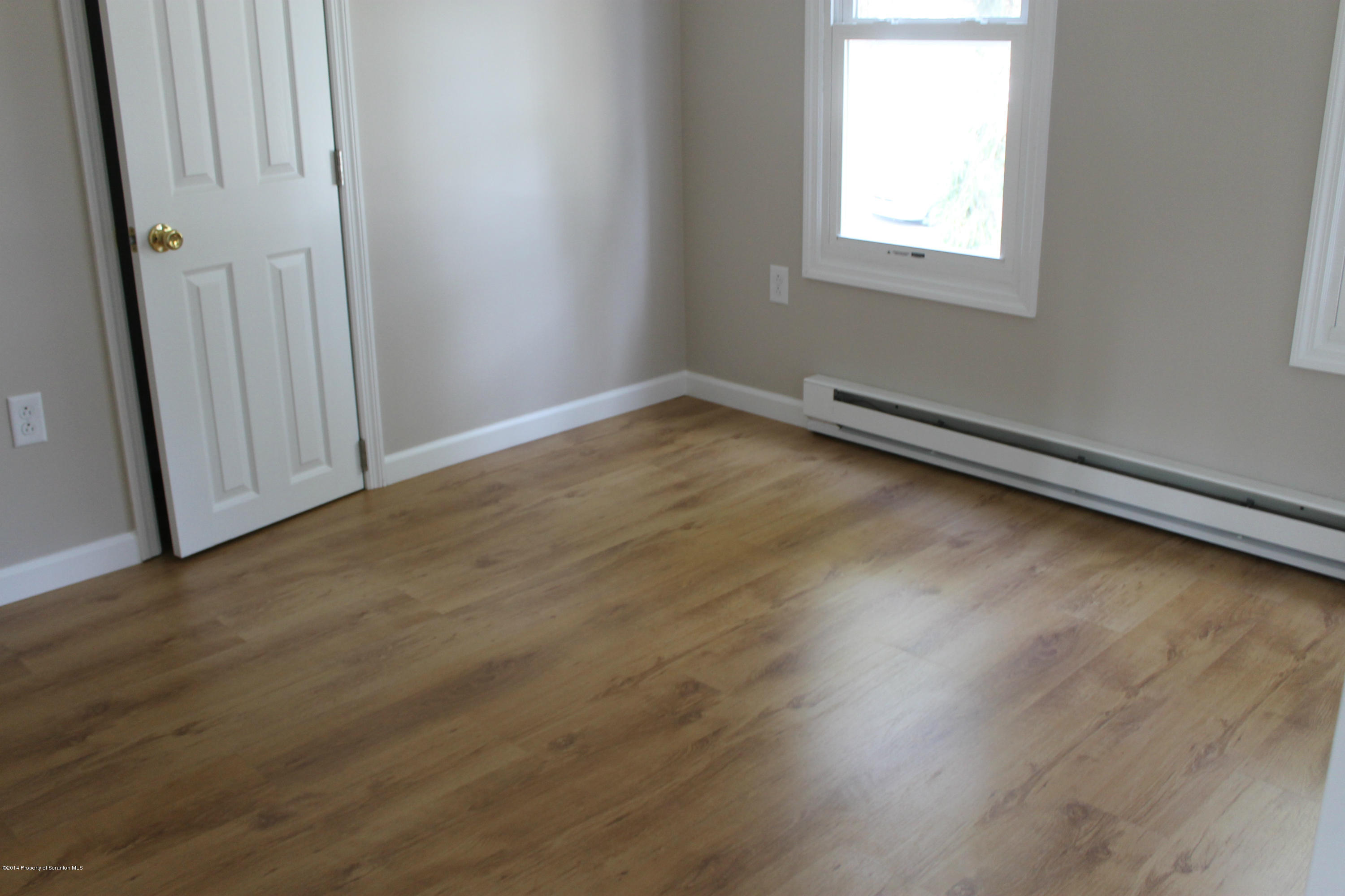 1235-1239 Rundle Street Scranton, PA 18504 - Photo 7 of 13 Gallery Image 7