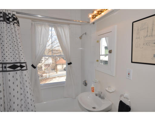 51 Appleton Street, Unit 7 Arlington, MA 02476 - Photo 9 of 11 Gallery Image 9