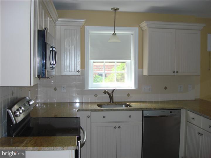 1628 Earlington Road Havertown, PA 19083 - Photo 5 of 13 Kitchen